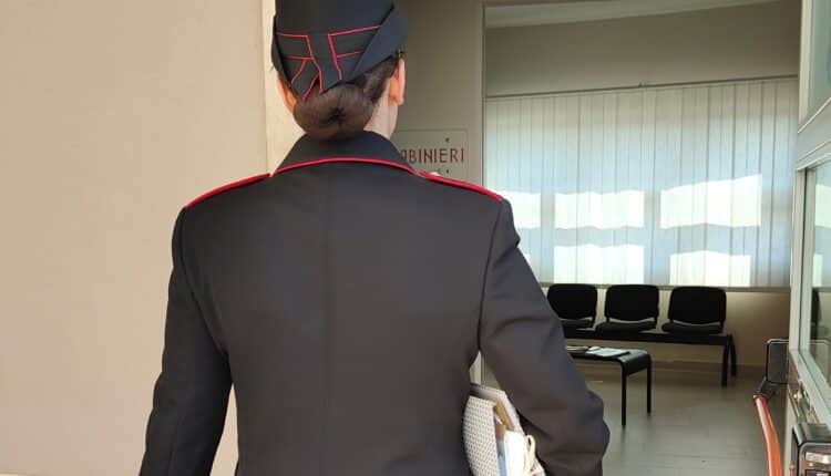 San Cipriano d’Aversa, arrestato per aver picchiato la moglie: la figlia aveva ripreso tutto