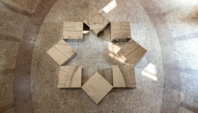 Milano celebra Remo Salvadori: mostra diffusa tra Palazzo Reale, Museo del Novecento e San Gottardo