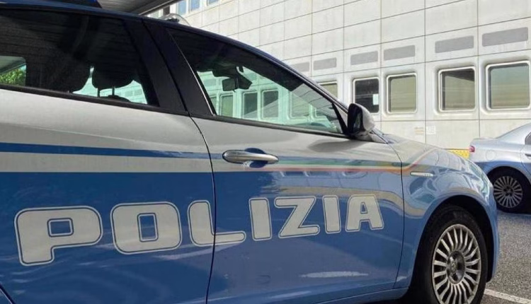 Taranto, rapina e tentato furto ai danni di un anziano: la Polizia di Stato esegue un’ordinanza di custodia cautelare in carcere