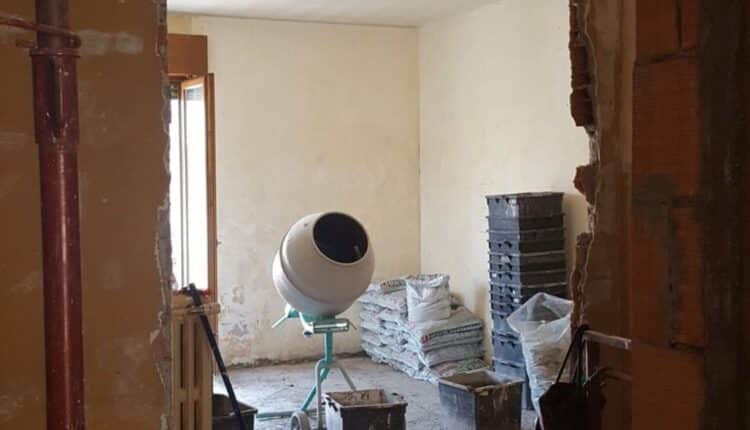 Bologna, due nuove delibere per il diritto alla casa e allo studio: 50 alloggi ristrutturati per emergenza abitativa e studenti