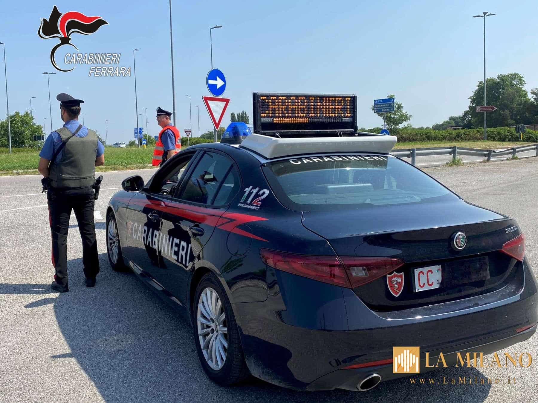 Copparo, aggredisce la madre anziana e poi i Carabinieri: 57enne arrestato e portato in carcere