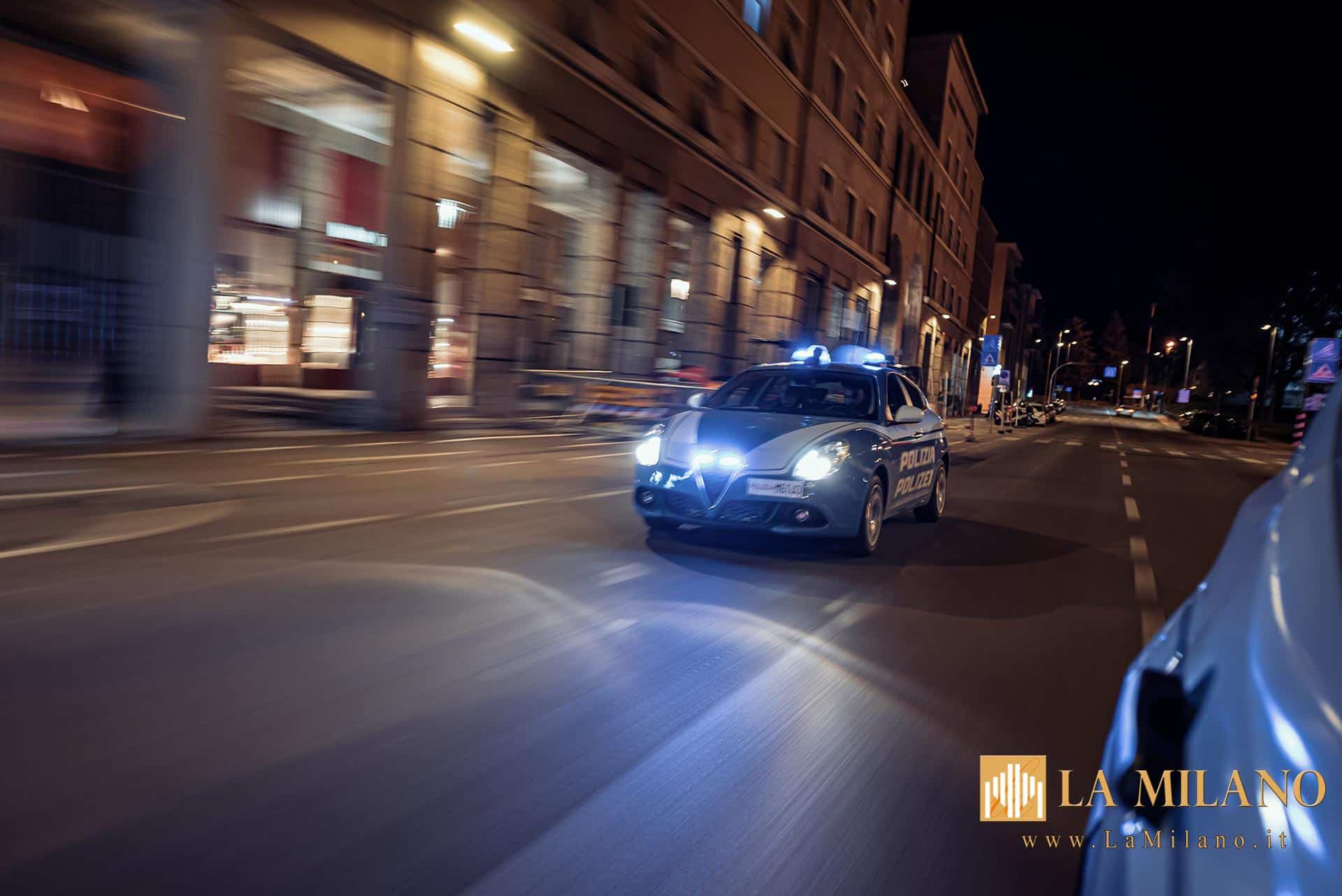 Sfonda la porta e minaccia l’ex: arrestato 35enne pregiudicato a Bolzano