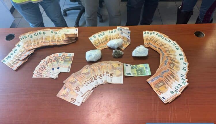 Coriano, arrestati 2 individui per spaccio: Sequestrati oltre 300 grammi di cocaina e 5.450 euro in contanti