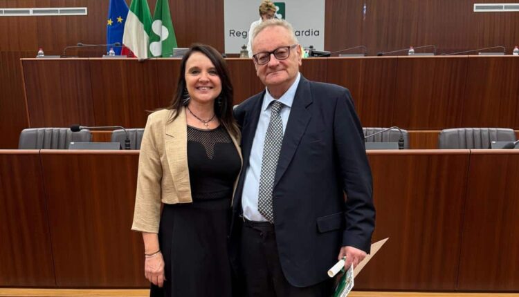 Il Consigliere Spelzini con Roberto Allievi, Presidente Pallacanestro Cantù