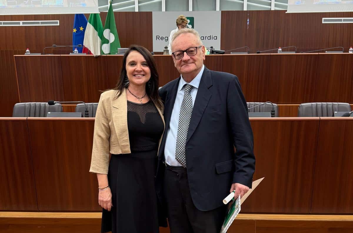 Il Consigliere Spelzini con Roberto Allievi, Presidente Pallacanestro Cantù