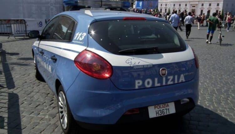 Modena, donna incinta al nono mese rifiuta il ricovero: salvata da Polizia Locale e sanitari