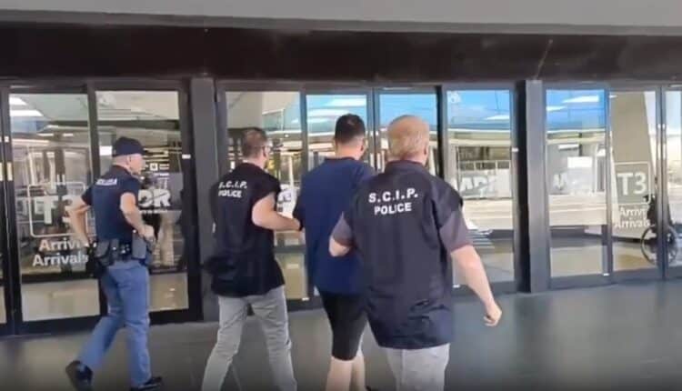 Estradato dalla Spagna il sospettato del duplice omicidio di Bologna