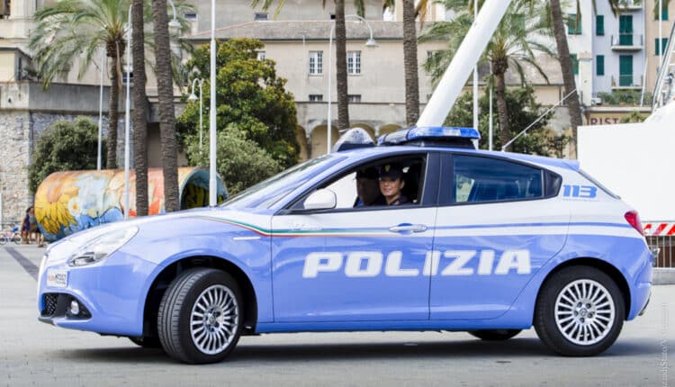 Genova: 25enne arrestato per tentato furto ed aggressione a poliziotto