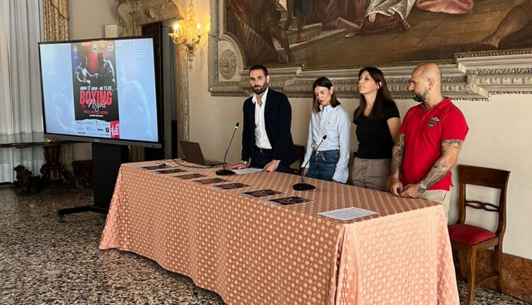 Boxing Night Vicenza: sport e spettacolo sotto le stelle in piazza Castello