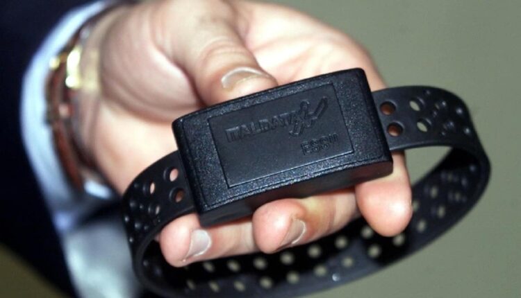 Ravenna: custodia cautelare in carcere per atti persecutori, in attesa del braccialetto elettronico.