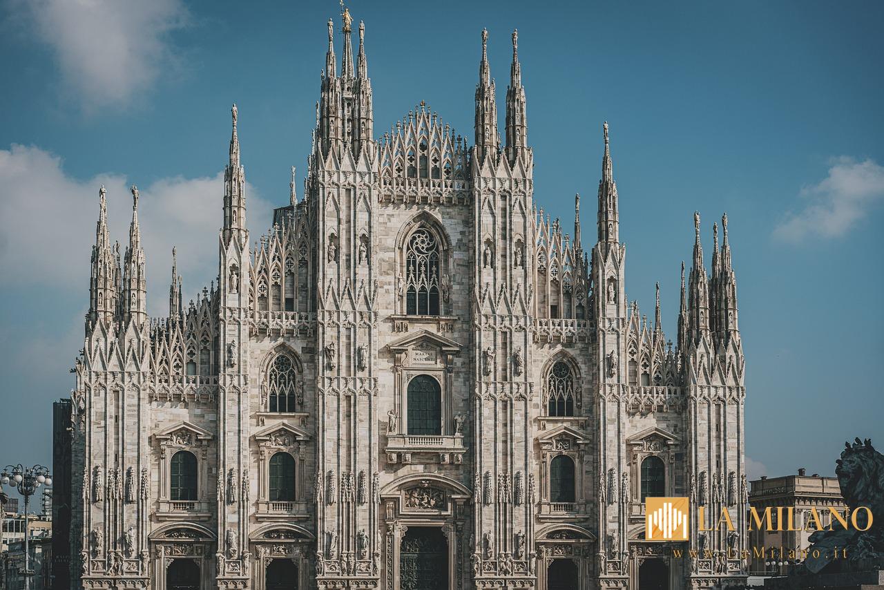 Negli ultimi anni, sempre più hotel offrono camere a ore o durante la giornata, e piattaforme come Dayuse hanno contribuito a trasformare questa formula, che un tempo era limitata agli hotel in periferia o vicino ai caselli autostradali, in un servizio moderno e vantaggioso sia per i clienti sia per le strutture.