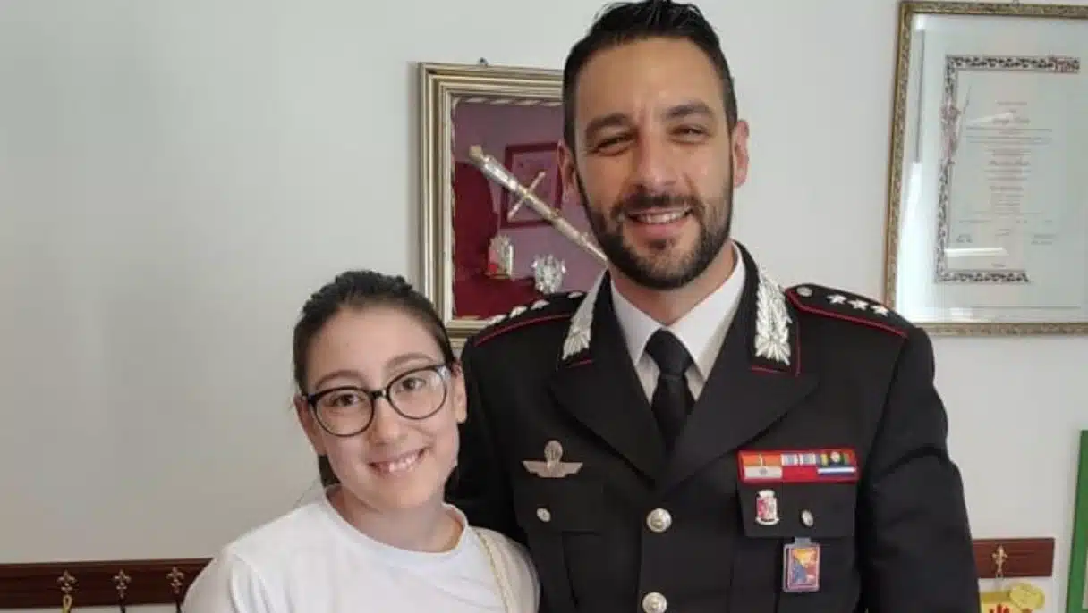 Studentessa di Misilmeri omaggia l’Arma dei Carabinieri con una tesina originale