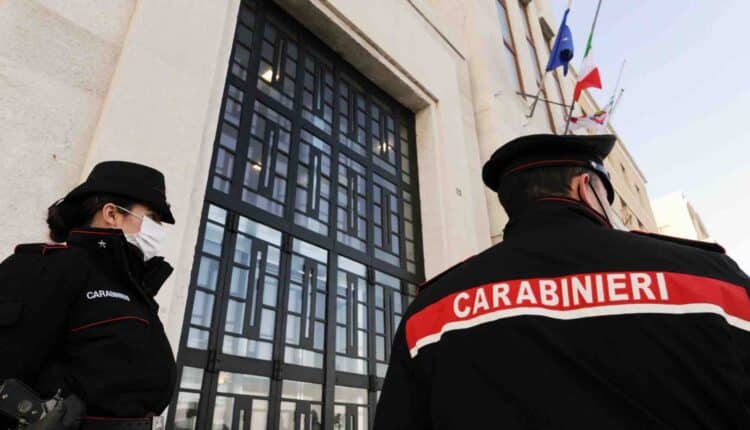 Genzano di Lucania, fingono di essere Carabinieri per truffare un’anziana: arrestati i due malfattori