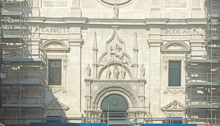 Tolentino: rissa in Piazza Europa, denunciati un 27enne egiziano e un 39enne libico.