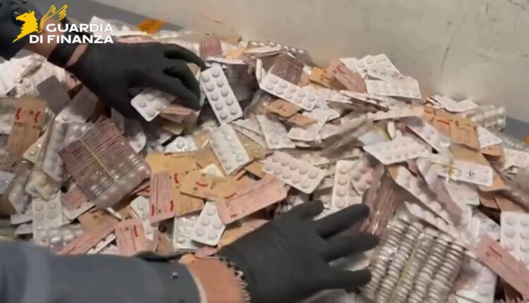 Malpensa, sequestrati 3.761 farmaci irregolari destinati al mercato italiano