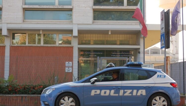 Faenza, controlli della Polizia: identificati oltre 100 cittadini. Arrestata una donna con precedenti