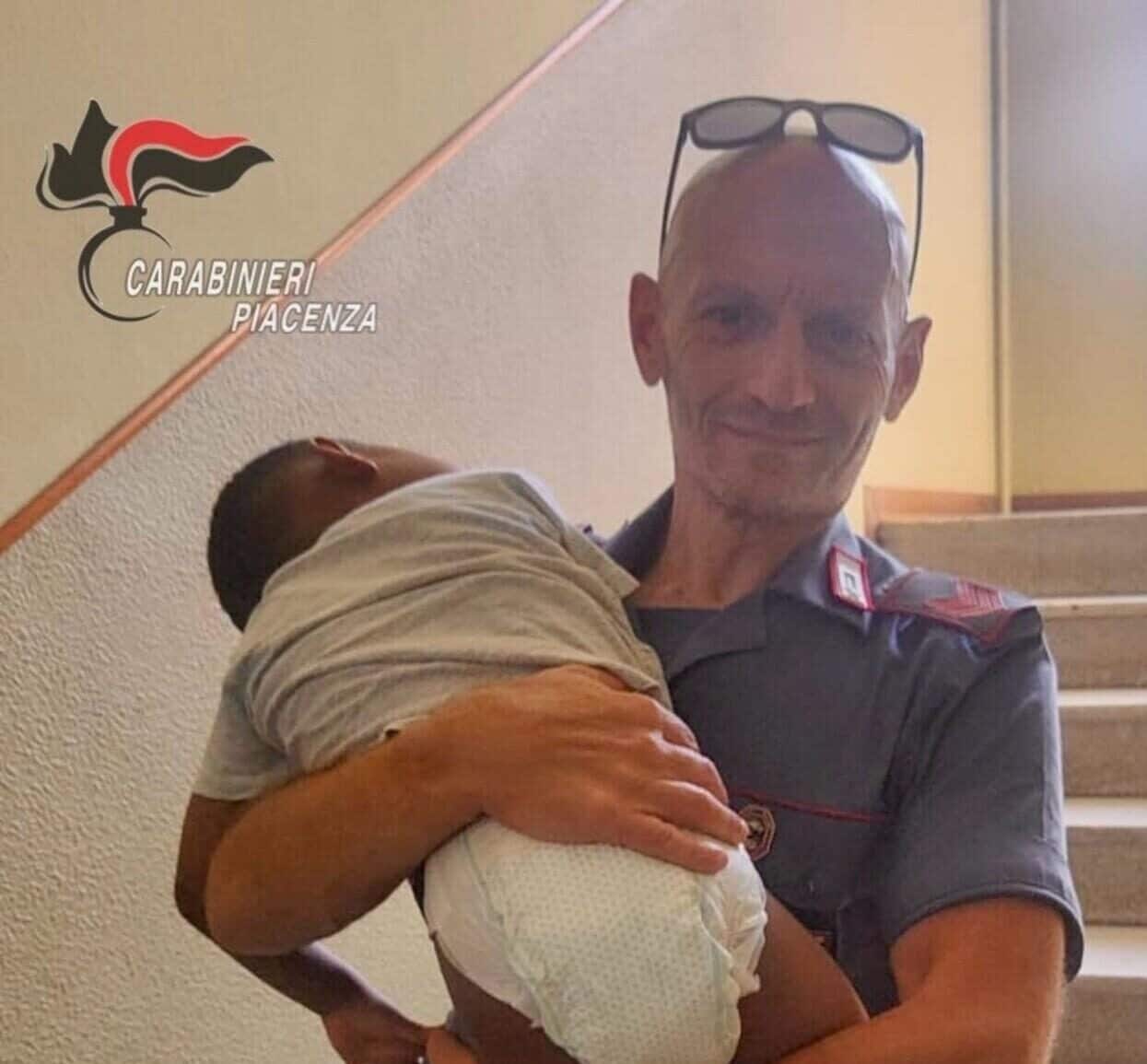 Piacenza, bimbo di due anni si chiude autonomamente all'interno della stanza: liberato dai soccorsi