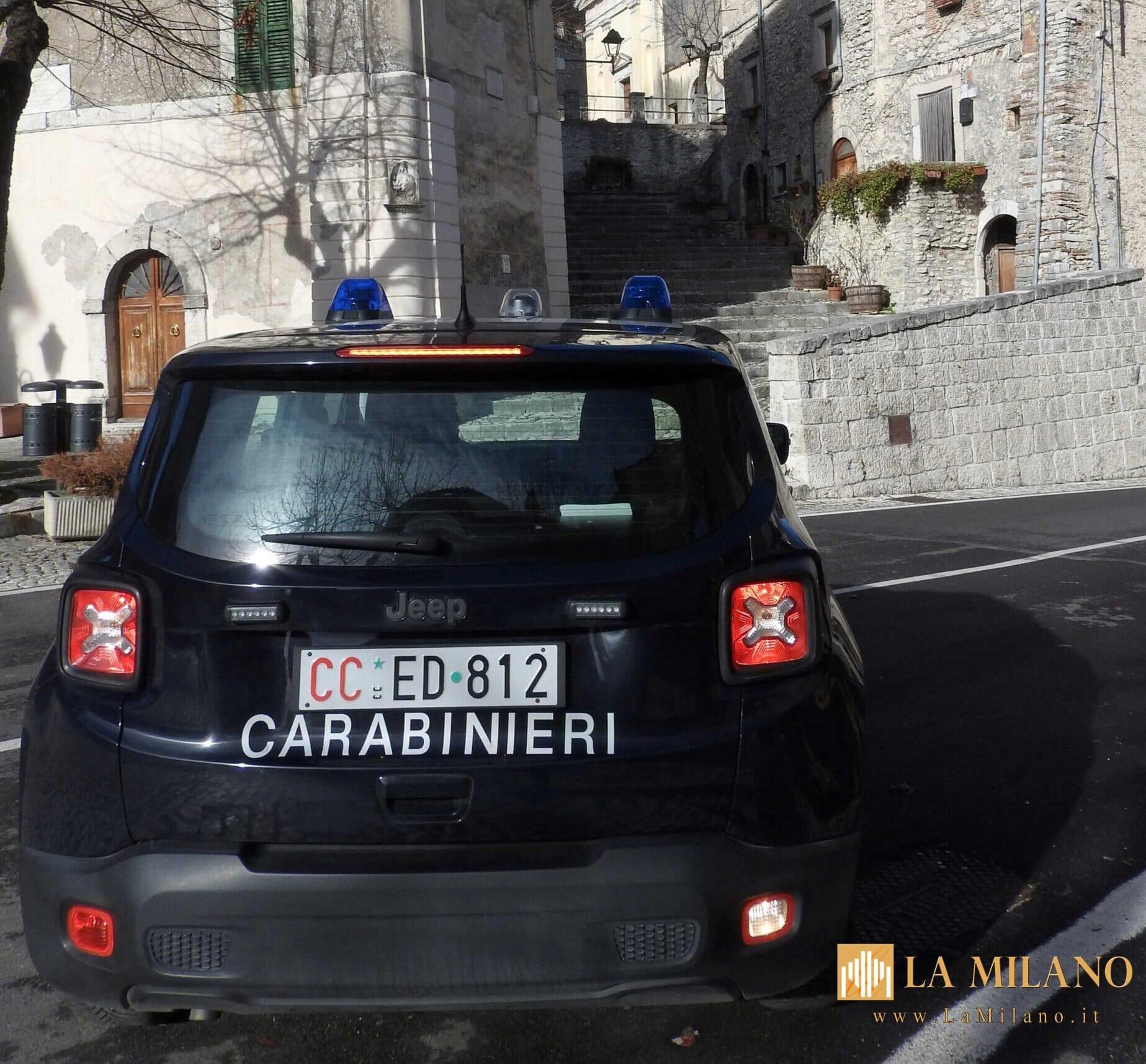 Rieti, arrestato per maltrattamenti in famiglia: picchia la moglie davanti ai figli, salvata dai Carabinieri