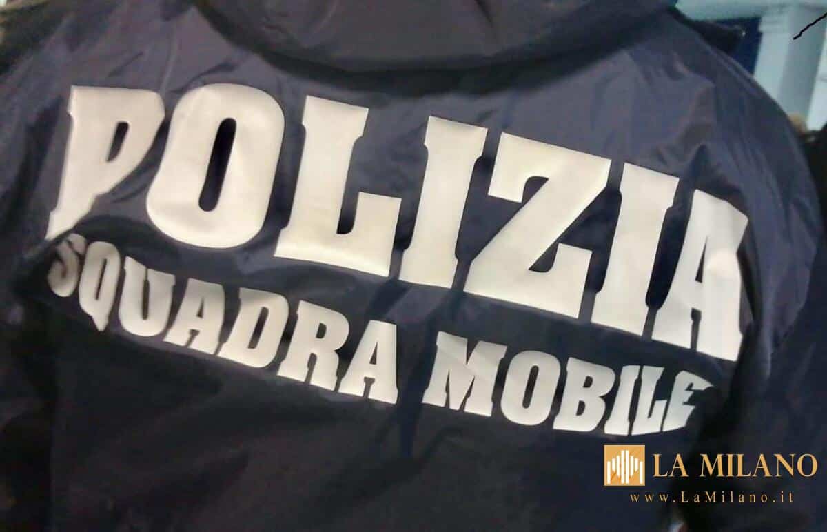 Roma: si strappa il braccialetto elettronico e incendia l’appartamento dell’ex compagna
