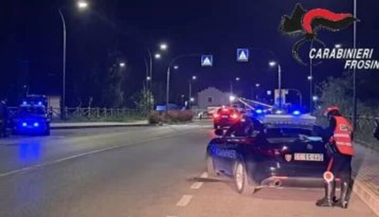 Cassino, accoltellamento e attentato incendiario nella notte: 3 arresti