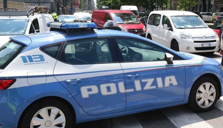 Vicenza: minorenne aggredita in strada, 21enne denunciata per resistenza a pubblico ufficiale