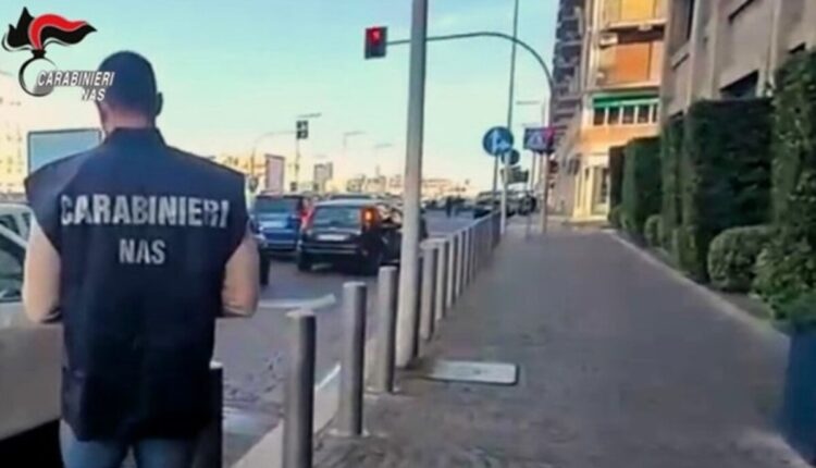 Catania, lancia sassi contro la Banca d’Italia: arrestato 30enne