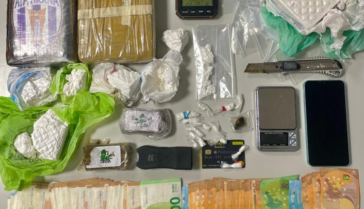 Brescia, arrestato spacciatore con 3 kg di cocaina e hashish: base operativa vicino alla stazione