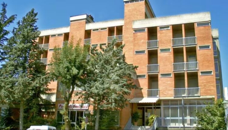 Urbino, via alla trasformazione dell’ex Hotel Piero della Francesca in moderno studentato universitario