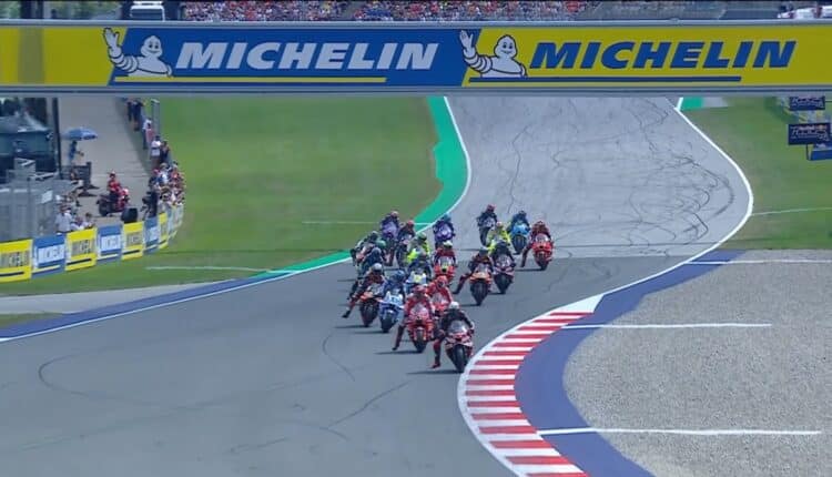 MotoGP: in Austria è ancora Marc Marquez a vincere, secondo Aldeguer e terzo Bezzecchi