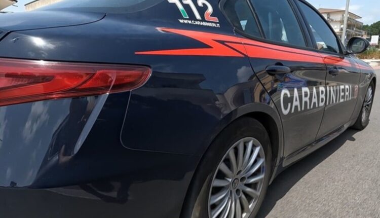 Urbisaglia: automobilista ubriaca fugge dopo incidente, denunciata 50enne