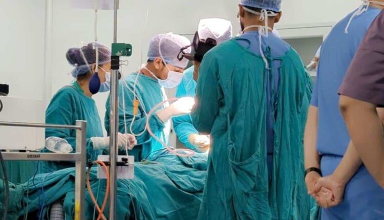 Genova, trapianto di fegato salva-vita al San Martino: parte la nuova campagna per la donazione