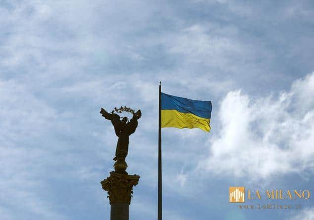 Ucraina celebra il Giorno dell’Indipendenza, Zelensky: “Abbiamo bisogno di una pace giusta”