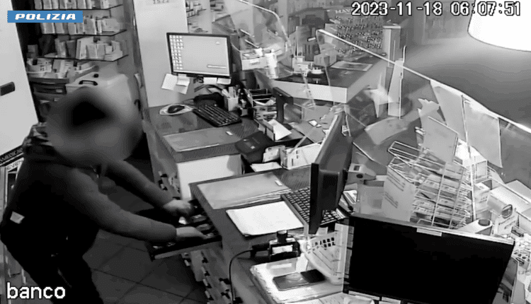 Torino, arrestato 34enne per furti con spaccata: colpiti 4 quartieri