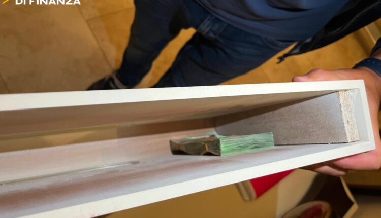 Frode fiscale da oltre 100 milioni tra Brescia e Mantova: perquisite aziende e abitazioni, smantellato un sistema di fatture false