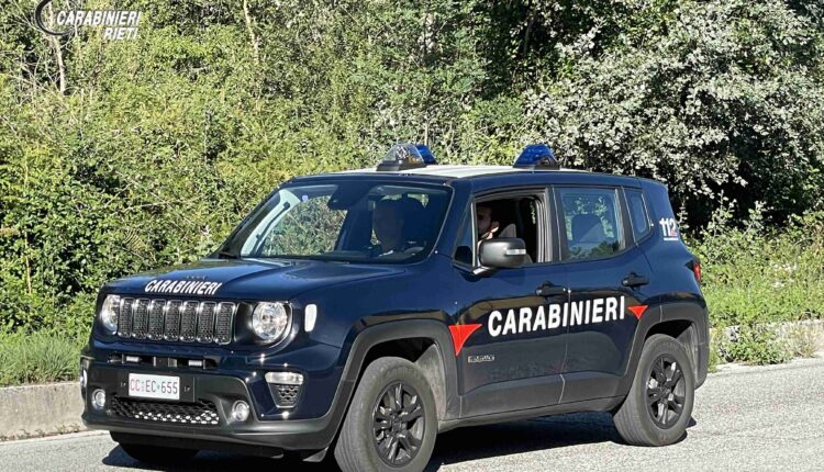 Rieti: denunciato e allontanato marito violento
