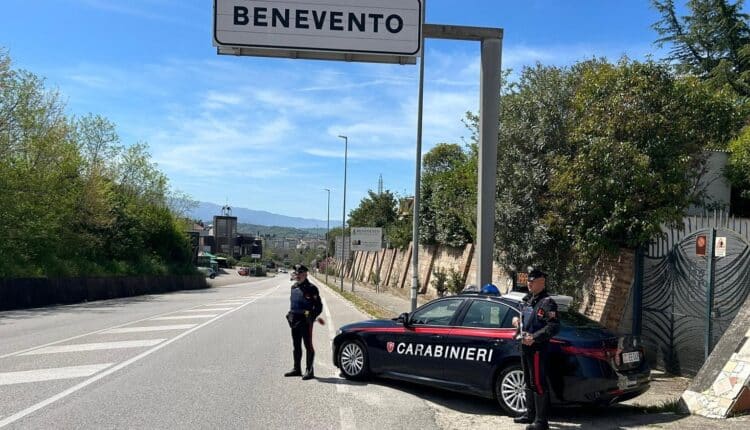 Benevento, ferito minorenne egiziano: arrestati due giovani
