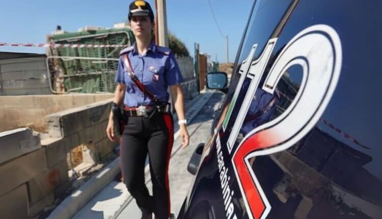 Castel Volturno, medico aggredito al pronto soccorso: 18enne colpisce con uno schiaffo il dottore in servizio