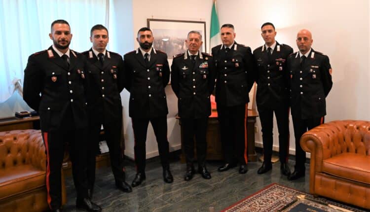 Calabria: Carabinieri salvano 2 persone da tentativi di suicidio