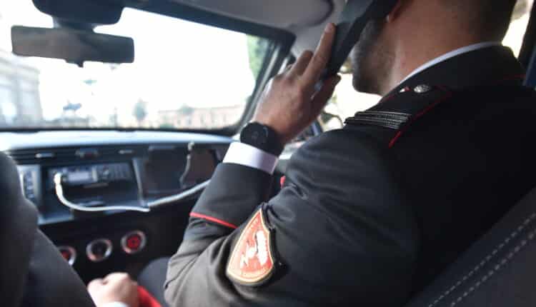 Palermo, passeggero senza biglietto aggredisce controllore: arrestato 44enne