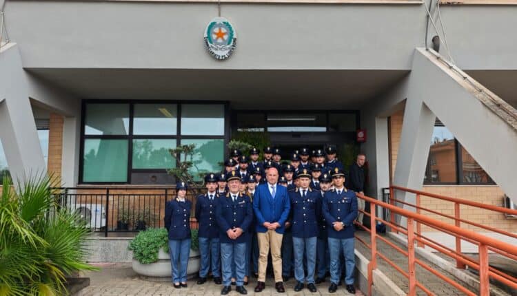 Ostia, rafforzato il Distretto di Polizia: 30 nuovi agenti e mezzi in dotazione