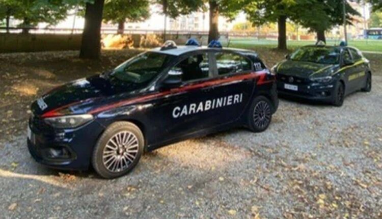 Mantova, controlli straordinari: sequestrata droga e denunciato 43enne armato di coltello