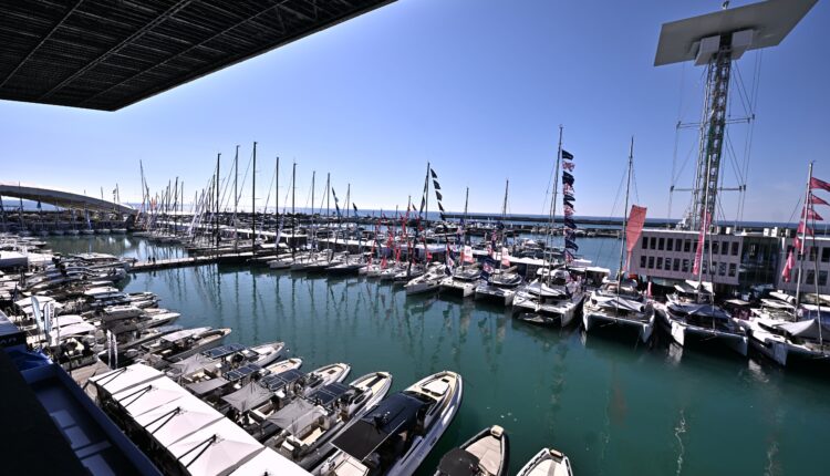 Genova, Bucci inaugura il 65° Salone Nautico: “Il nostro obiettivo è diventare il primo al mondo”