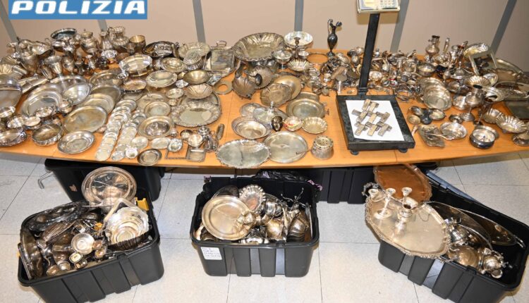 Milano, sequestrati 324 kg di argento e 61mila euro: fermati 2 uomini per ricettazione
