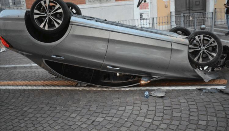 Udine, fuga dopo incidente in via Grazzano: denunciati 2 cittadini