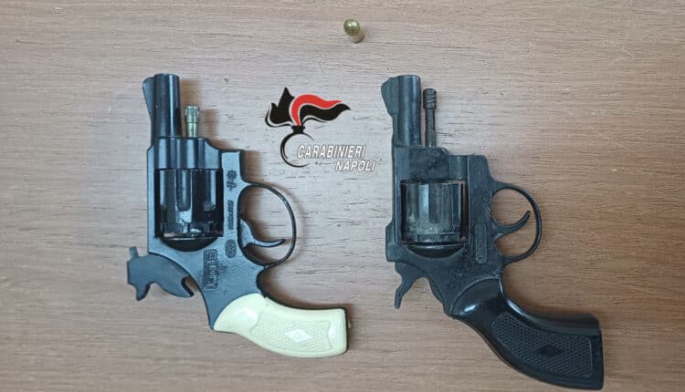 Castellammare di Stabia e Sant’Antonio Abate: controlli a tappeto, trovata pistola lancia razzi e droga