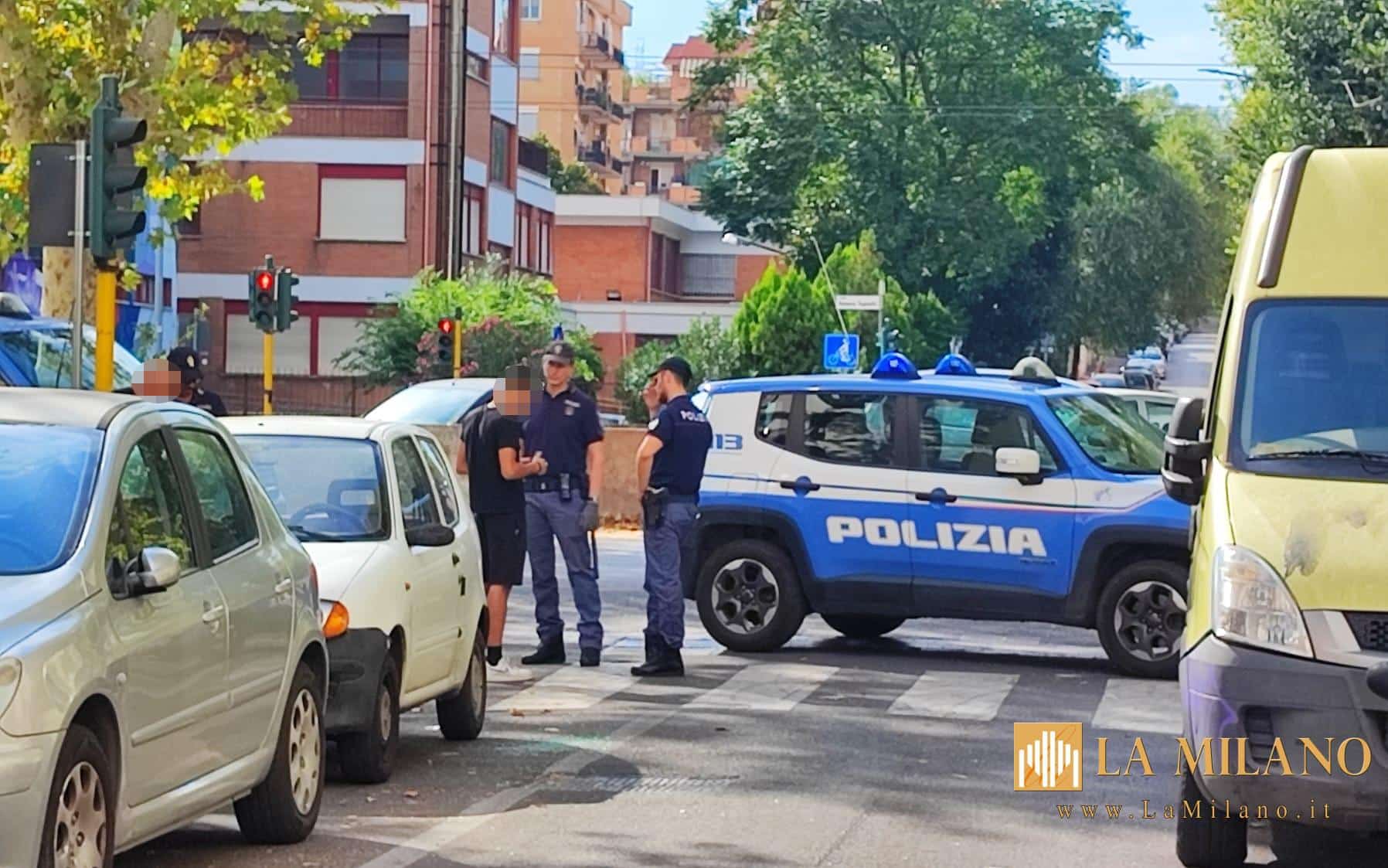 Roma, blitz della Polizia al Quarticciolo: 3 pusher arrestati e 2 denunciati