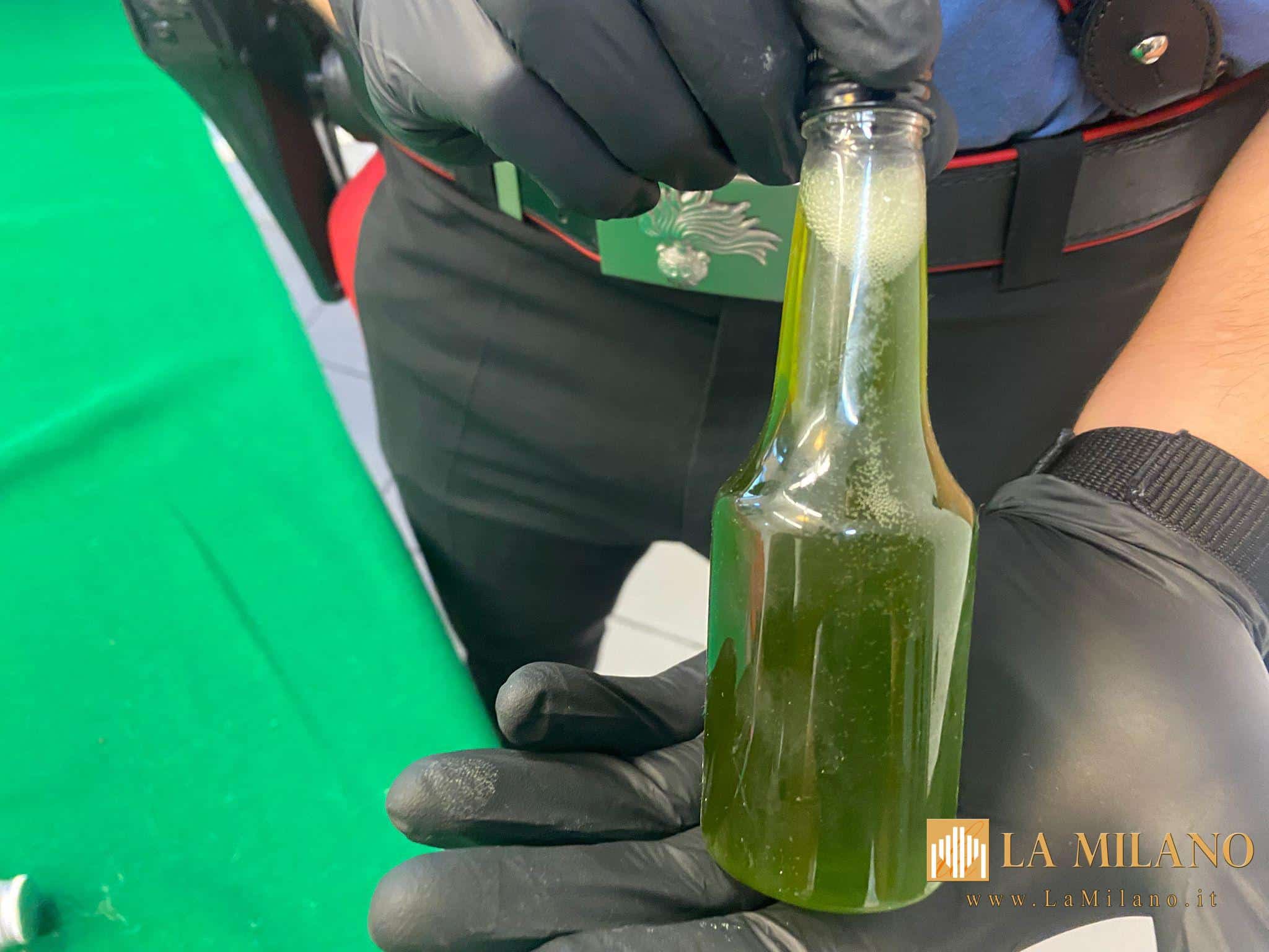 Sant’Antonio Abate, la marijuana finisce nel brindisi: sequestrati liquori e 24enne arrestato