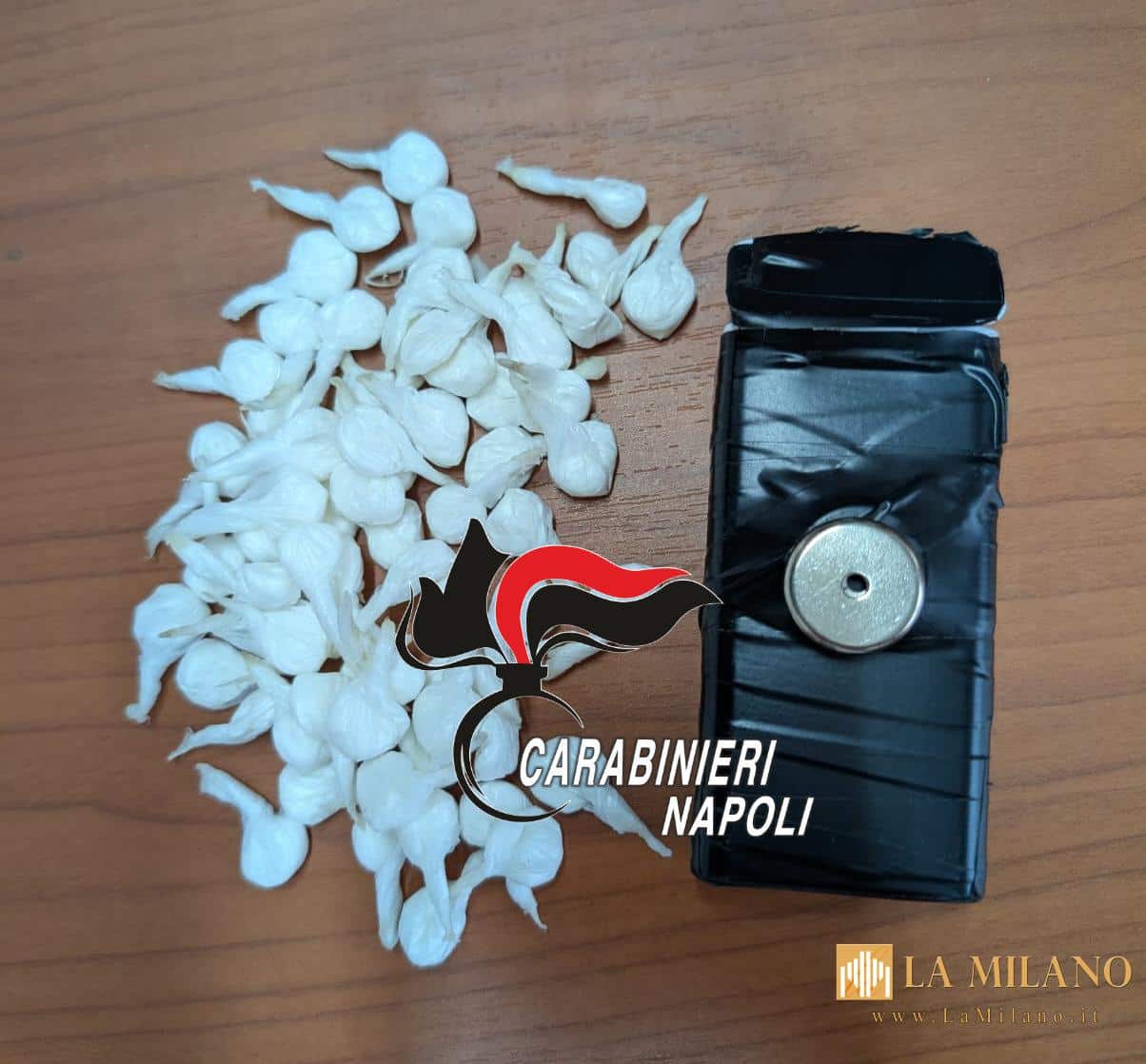 Napoli, Scampia e Secondigliano: maxi-controlli dei Carabinieri, sequestrati oro, droga e cellulari