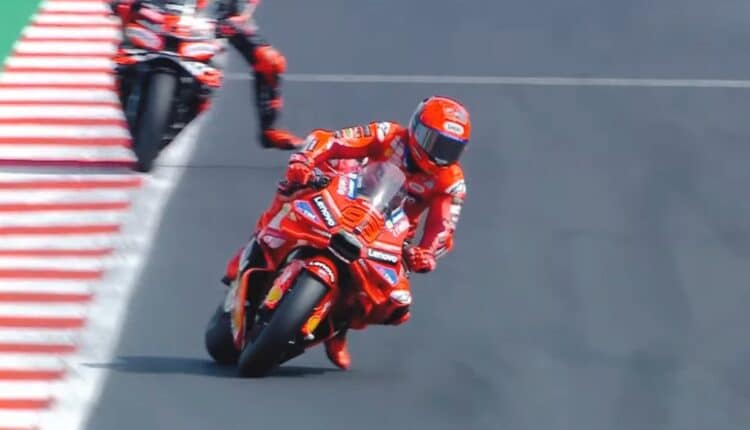 MotoGP: Marquez vince a Misano davanti a Bezzecchi. Settimana prossima il match point per il Titolo