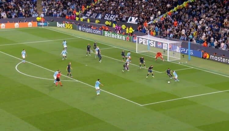 Champions League: Haaland e Doku piegano il Napoli. Azzurri in dieci uomini per gran parte del tempo